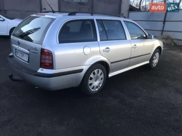 Авто Skoda Octavia 2002 № 7406920