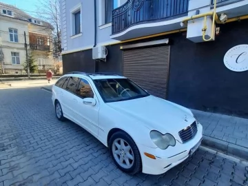 Авто Mercedes C-Class 2004 № 7406974