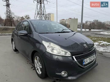 Авто Peugeot 208 2012 № 7407018