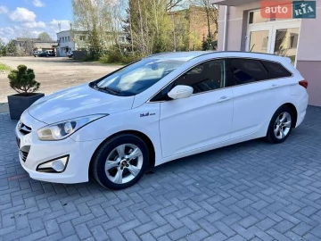 Авто Hyundai I40 2011 № 7407053