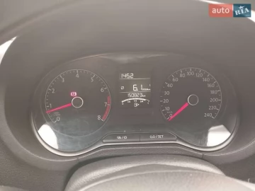Авто Volkswagen Polo 2016 № 7407120
