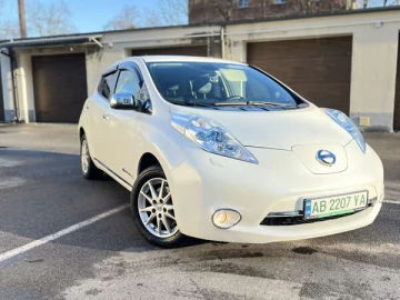 Авто Nissan Leaf 2014 № 7407168