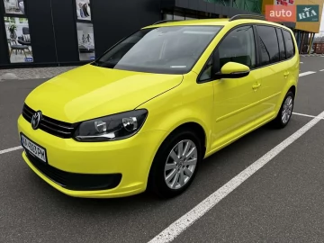 Авто Volkswagen Touran 2012 № 7407293