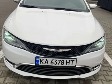 Авто Chrysler 200 2016 № 7407306