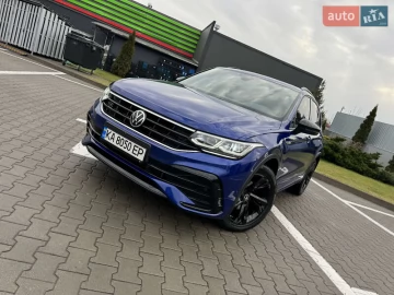 Авто Volkswagen Tiguan 2021 № 7407647