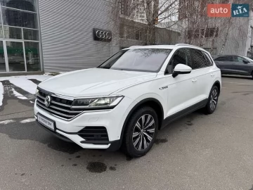 Авто Volkswagen Touareg 2020 № 7407648