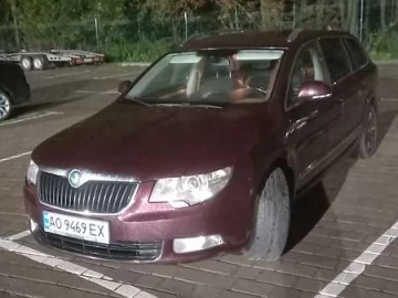 Авто Skoda Superb 2011 № 7408285