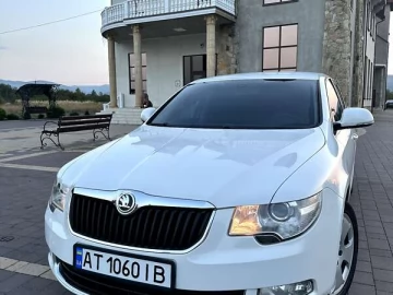 Авто Skoda Superb 2011 № 7408313