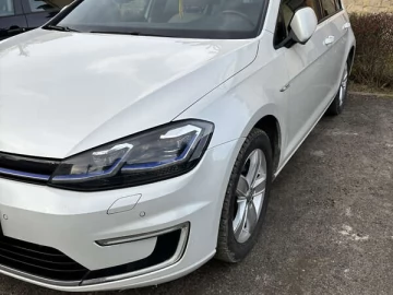 Авто Volkswagen E-Golf 2017 № 7408407