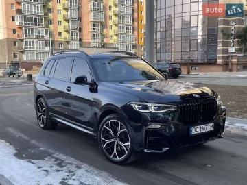 Авто BMW X7 2021 № 7409124