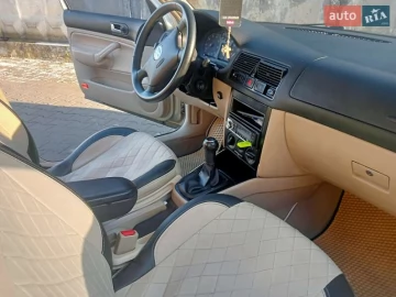 Авто Volkswagen Golf 2000 № 7409300