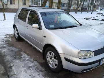 Авто Volkswagen Golf 2001 № 7409310