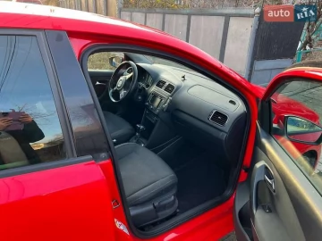 Авто Volkswagen Polo 2010 № 7409789