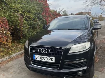Авто Audi Q7 2007 № 7409974