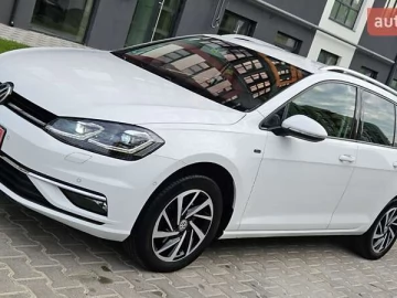Авто Volkswagen Golf 2019 № 7410168