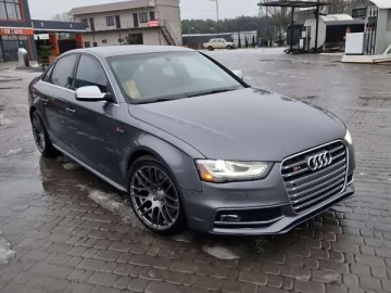 Авто Audi S4 2012 № 7410228