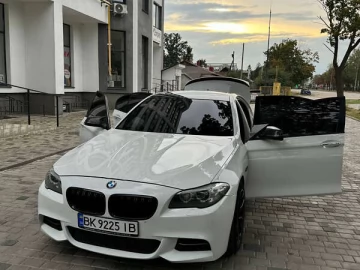 Авто BMW 5 Series 2013 № 7410252