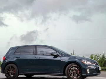 Авто Volkswagen Golf Gti 2017 № 7410269