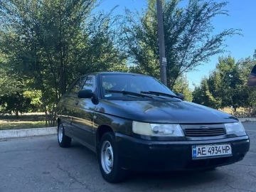 Авто ВАЗ 2112 2004 № 7410465