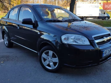 Авто Chevrolet Aveo 2011 № 7410618