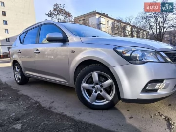 Авто KIA Ceed 2010 № 7410773