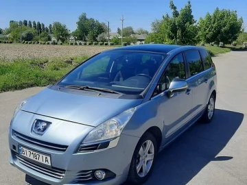 Авто Peugeot 5008 2009 № 7410811