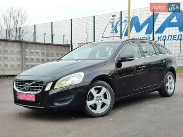 Авто Volvo V60 2011 № 7411093