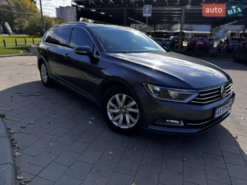 Авто Volkswagen Passat 2016 № 7411399