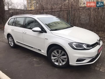 Авто Volkswagen Golf 2019 № 7411422