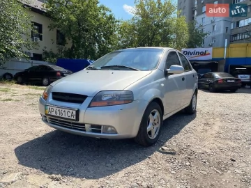 Авто Chevrolet Aveo 2005 № 7411656