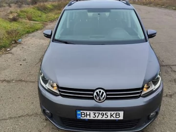 Авто Volkswagen Touran 2012 № 7411922