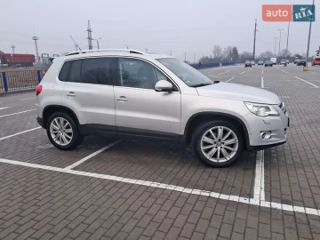 Авто Volkswagen Tiguan 2009 № 7412076