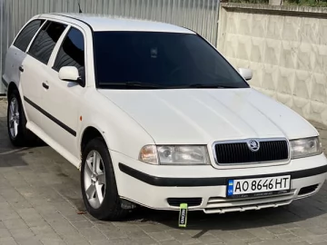 Авто Skoda Octavia 2000 № 7412129