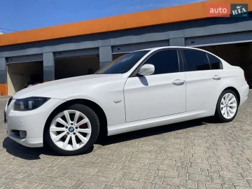 Авто BMW 3 Series 2010 № 7412231