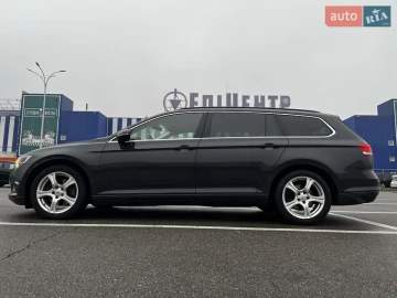 Авто Volkswagen Passat 2016 № 7412280