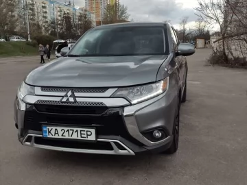 Авто Mitsubishi Outlander 2019 № 7412298