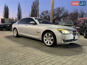 Авто BMW 7 Series 2009 № 7412300