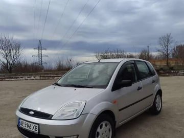 Авто Ford Fiesta 2004 № 7412460