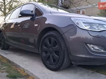 Авто Opel Astra 2010 № 7412493