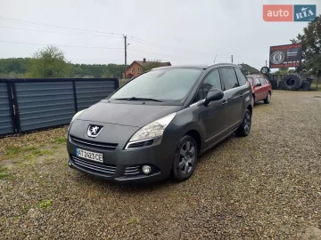 Авто Peugeot 5008 2012 № 7412501