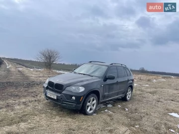 Авто BMW X5 2010 № 7413348
