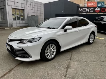 Авто Toyota Camry 2023 № 7413378
