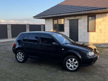 Авто Volkswagen Golf 2003 № 7413408