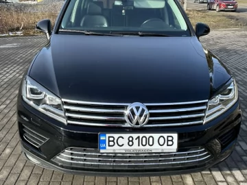 Авто Volkswagen Touareg 2015 № 7413612