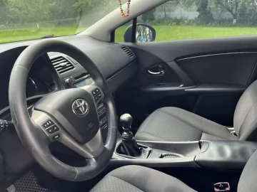 Авто Toyota Avensis 2010 № 7413772