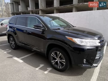 Авто Toyota Highlander 2018 № 7414232