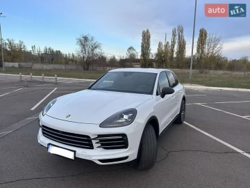 Авто Porsche Cayenne 2018 № 7414269