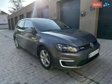 Авто Volkswagen E-Golf 2014 № 7414551