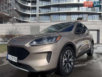 Авто Ford Escape 2019 № 7414761
