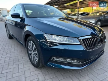 Авто Skoda Superb 2023 № 7414973